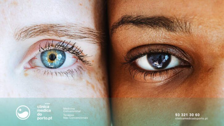 Dois rostos com pele firme e bem cuidada. Mulher branca e mulher negra com olhar intenso.